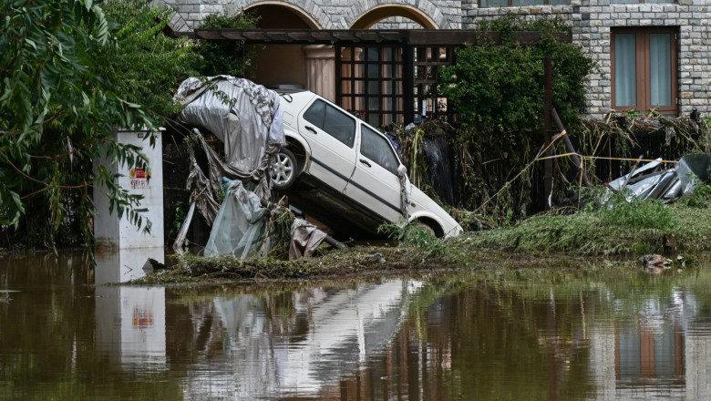 declaratie rara din partea unui lider chinez a recunoscut esecul statului in cazul inundatiilor care au ucis zeci de oameni in beijing 688b4e0e0308a
