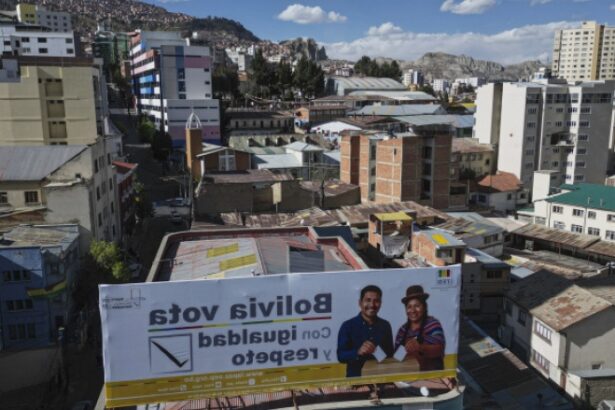 alegeri in bolivia tara isi alege noul presedinte iar dreapta pare sa fie favorita dupa decenii de socialism 68a17482ca726