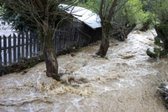 alerta de inundatii cod galben de viituri in 11 zone pana luni la pranz harta 688f3f2469de6