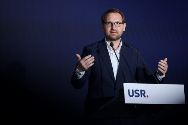 dominic fritz la moartea lui ion iliescu nu putem trece sub tacere suferinta celor care au platit cu sange la revolutie si mineriade 689229265e394