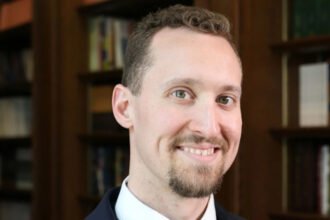 donald trump l a numit pe economistul conservator e j antoni la sefia biroului de statistica a ocuparii fortei de munca 689ad60bd2bd7