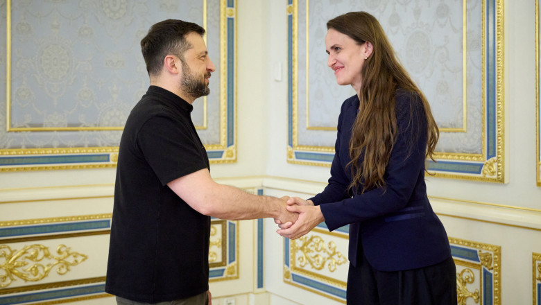 exclusiv oana toiu despre intalnirea trump putin ne dorim o negociere de pace despre ucraina cu ucraina participanta la aceste discutii 689a5ae6f3a37