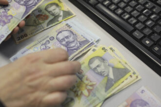 exclusiv vicepremierul tanczos barna spune in ce conditii va mai exista salariu de 10 000 de euro lunar la stat dupa adoptarea pachetului doi 68910fc7e99aa