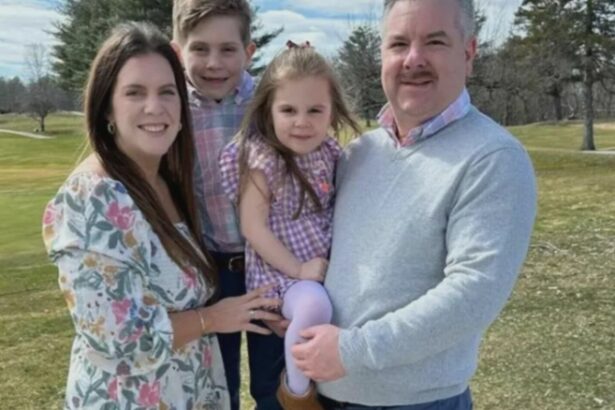 familie distrusa o femeie de 34 de ani si a impuscat mortal sotul si cei doi copii din cauza unui videoclip 68a72fa9a11b3