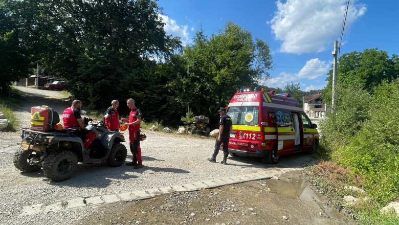 fata muscata de caini in zona montana din brasov avertismentul salvamontistilor atentie la cainii de stana 6896c859f13ac