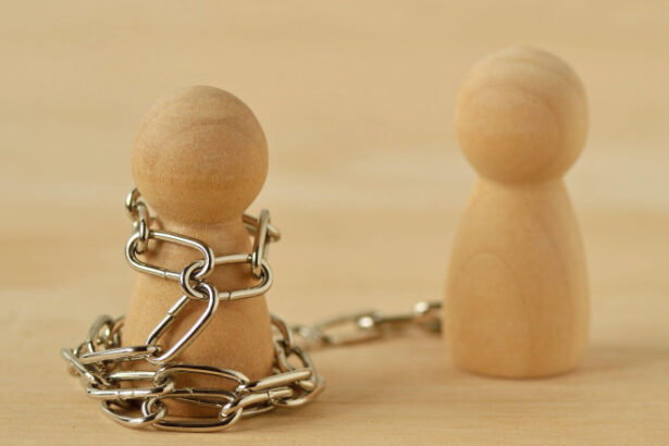 fiica unui barbat violent mi as fi dorit din toata inima sa cresc mai bine fara tata decat intr o familie distrusa cu scandaluri 689b974ed20d4