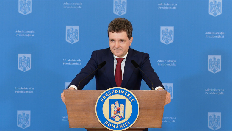 financial times il da exemplu pe nicusor dan in lupta contra populismului si a botilor rusi ce este puterea tacerii strategice 6890a90b9436e