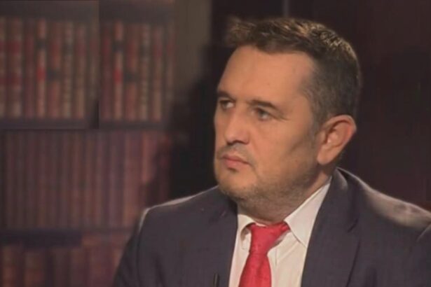 gheorghe piperea daca impun 5 pachete separate de masuri au facut praf constitutia liderul aur ia in calcul sa sesizeze comisia de la venetia 68afdd48e4d82