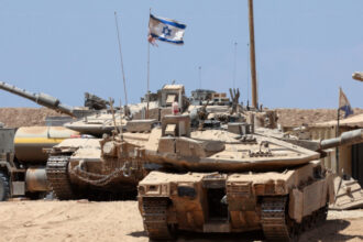 israelul permite emigrarea din gaza discutii privind soarta enclavei dupa razboi egiptul se alatura negocierilor pentru un armistitiu 689c41431babe