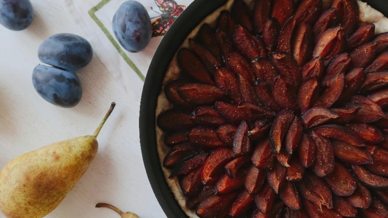 lichiu cu prune o reteta traditionala din ardeal 68a8a209d1aed