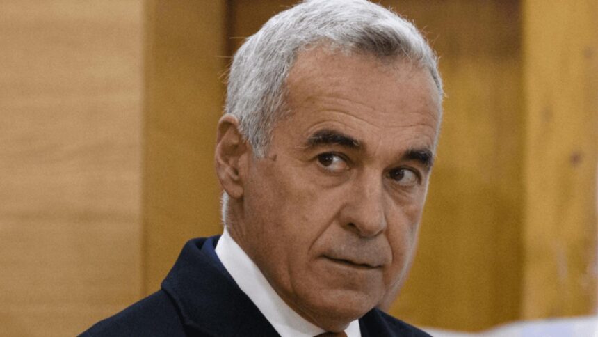 manevrele sistemului impotriva valului suveranist noi atacuri orchestrate asupra lui calin georgescu 68b2aab030d6b