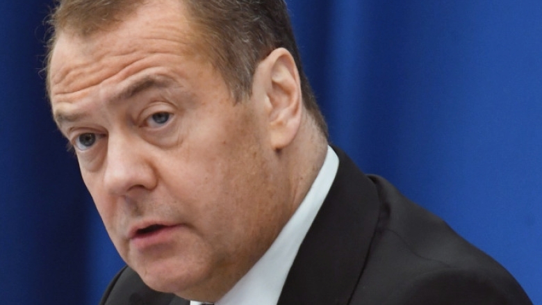 reactia lui medvedev dupa summitul putin trump din alaska cele trei concluzii prezentate de fostul presedinte rus 68a07c99d4676