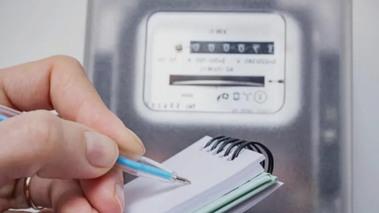 scandalul legat de majorarea tva la facturile de energie din luna iulie se amplifica un apropiat al lui nicusor dan acuza ca milioane de romani au fost jefuiti 68a8502085d77