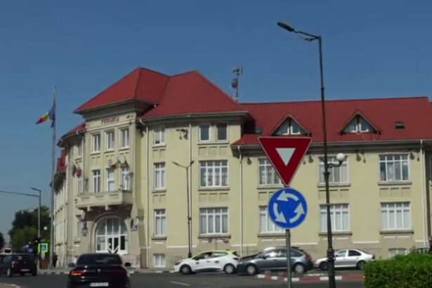 video anaf pune sechestru pe sediul primariei giurgiu primar orasul e in faliment de mult timp ma executa pe praful de pe toba 6890d06c2751e