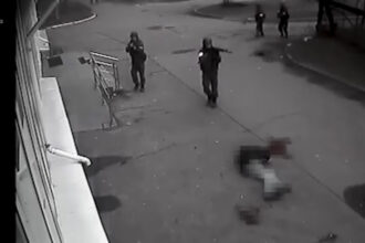 video momentul in care un civil din bucea este executat in strada de catre rusi urmeaza jefuirea unui magazin vladimir putin provocari 6893913312b2b