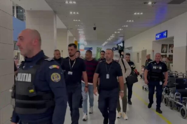 barbat condamnat pentru trafic de minori si proxenetism adus in tara din marea britanie se afla pe lista most wanted 68c1486d7b6b0