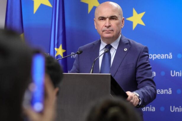 bolojan raspuns arogant la oda pe care i a inchinat o liiceanu ce spune premierul comparat cu moise de scriitor 68ca435babf3a