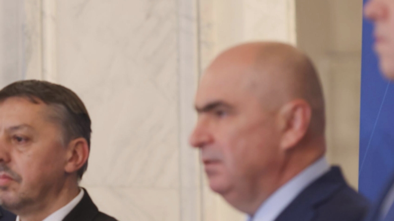 bolojan si david pusi la punct de un renumit economist roman austeritatea din invatamant poate avea consecinte negative ireversibile o forma de prostie concentrata 68b80beda3607