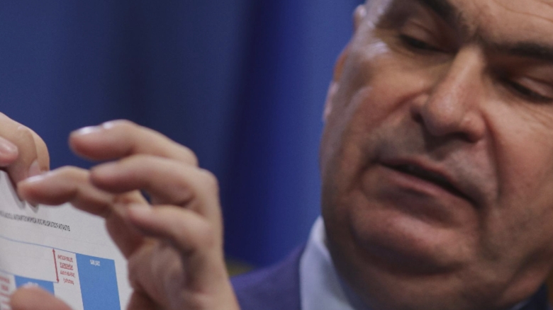 calendarul motiunilor impotriva guvernului bolojan negocieri dure votul ar putea fi dat vineri 68b6bf8abc1d1