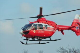 doi copii raniti intr un accident rutier grav pe dn 1 d in judetul prahova a fost solicitata interventia elicopterului smurd 68b5d0fa8944c