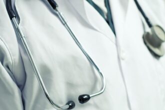 franta destinatia de aur pentru medicii de familie romani prime de zeci de mii de euro si locuinte gratuite 68c422c859b8c