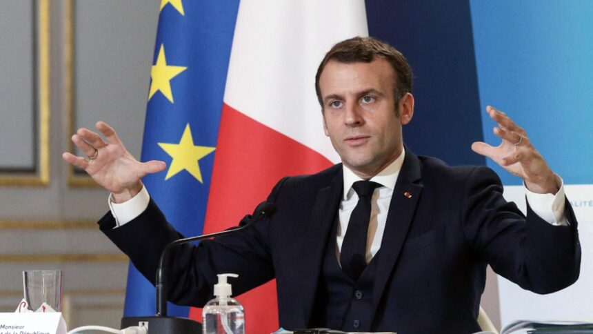 greseala lui macron care s ar putea sa l coste presedintia francezii s au saturat pana peste cap de el 68bec67e28e07