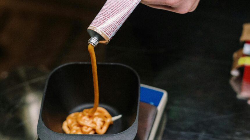 ingredientul din bucatarie ce te scapa de petele de vopsea ce trebuie sa faci cand iti vopsesti parul 68c546370f61c