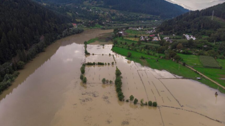 inundatiile lovesc din nou raurile din 14 judete sub avertizare de cod galben pana sambata dimineata 68c3e917843f9