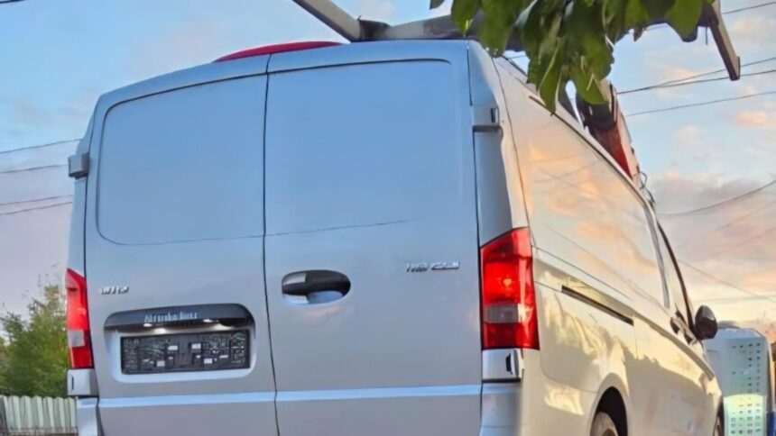 masina semnalata ca a fost furata in olanda gasita la cativa kilometri de bucuresti proprietarul cercetat pentru tainuire 68cbd0aa22d8c