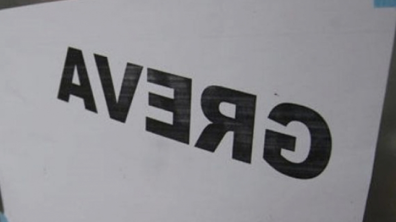 masurile lui bolojan blocheaza primariile peste 10 000 de angajati protesteaza fata de taierile anuntate de guvernanti 68b6b56e0a21e