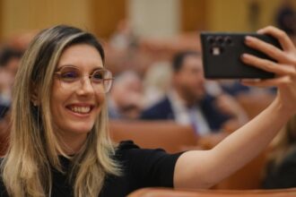 ministra rezist moment de sinceritate in mod normal coalitia asta nu ar trebui sa functioneze 68b72d0194644