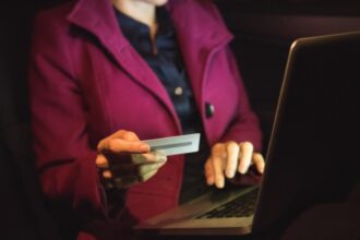 noua schema online care goleste cardurile romanilor dnsc ii avertizeaza pe romanii care fac cumparaturi online 68d6be976d993