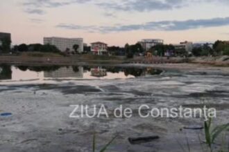 peisaj dezolant la techirgiol cat de mult a secat lacul imagini halucinante 68d0d65344a29