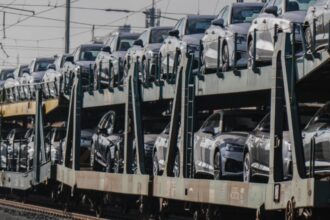 piata auto din romania da semne de criza vanzarile au scazut cu aproape 10 de la inceputul anului 68b978dfaeec1