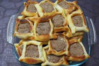 pizzeti cu carne reteta unui aperitiv din bucataria italiana care te va cuceri 68c40c5918ef3