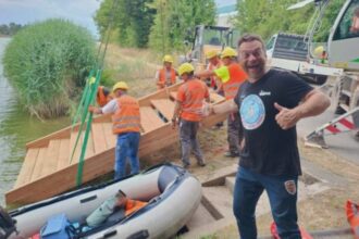 record mondial pentru romania romanul care a traversat un continent inot fara costum neopren 68b9522d12654