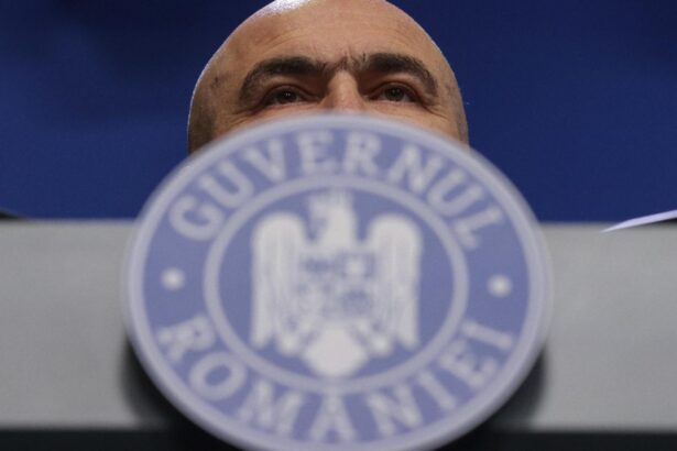 rezistii dau cartile pe fata zilele lui bolojan in fruntea guvernului sunt numarate 68bd407cba0e2