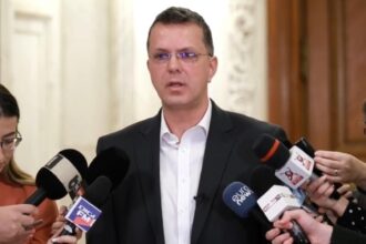 romania a trimis 23 de pachete militare ucrainei continutul e insa secretizat de csat mosteanu declaratie halucinanta nu e bine sa spui in gura mare 68c5509bdd098