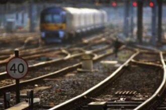 tanar de 24 de ani gasit mort pe linia de tren in gara alba iulia nu este exclus sa se fi sinucis 68ca7d2057872