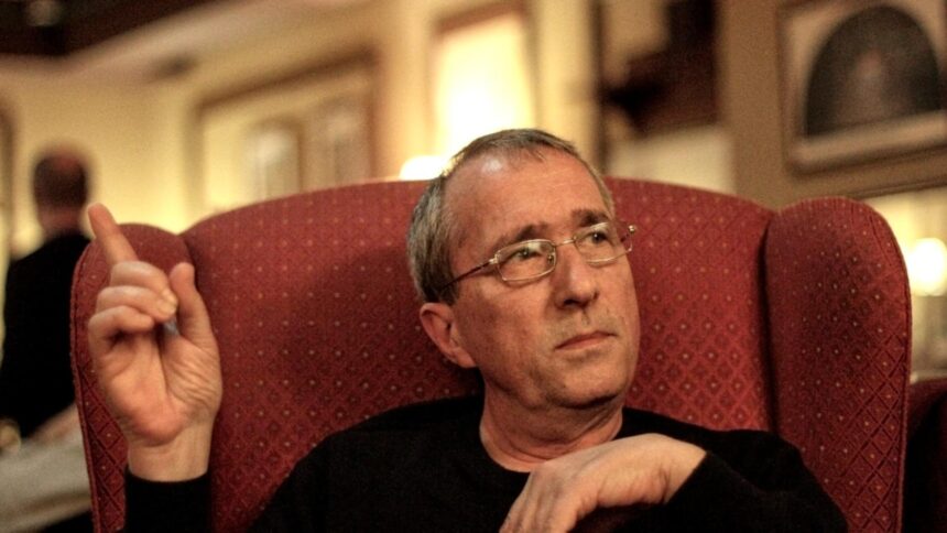 valentin ceausescu singurul copil in viata al fostului cuplu prezidential cere ajutorul statului pentru un tratament costisitor dupa ce a fost diagnosticat cu o boala grava 68dbcb445ef4b