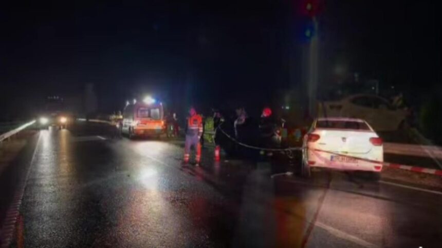 accident rutier pe e70 la iesirea din rosiori de vede traficul blocat pe ambele sensuri 68e424c69beb5