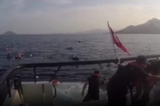 barca cu 35 de migranti rasturnata in largul marii printre victime se numara si o femeie insarcinata 68f60776c8d53