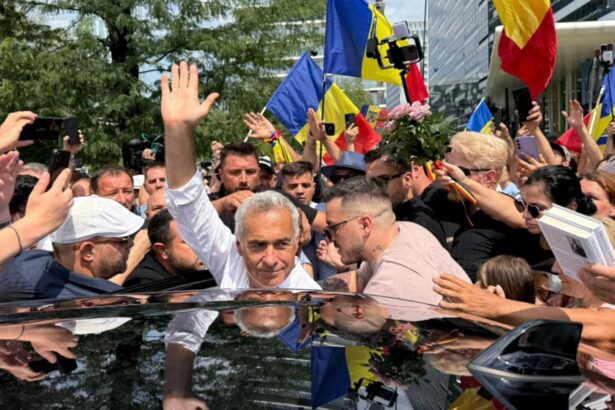 calin georgescu la politie pentru semnarea controlului judiciar liderul suveranistilor anunt crucial despre revenirea in politica live text si video 68dcce2d807ec