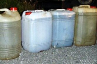 doi minori de 15 ani au fost retinuti pentru furt calificat ar fi sustras 400 litri de motorina 68e137215f2e3