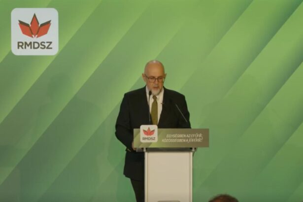 kelemen hunor il ia peste picior pe sorin grindeanu ce i a spus in cadrul congresului udmr 68e93ae38850f