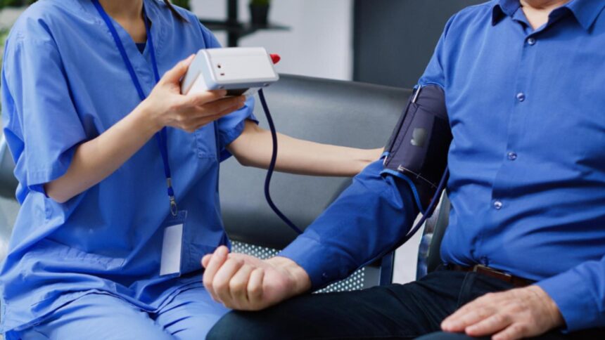 noile reglementari din sua transforma peste noapte un miliard de oameni sanatosi in bolnavi cronici pe pastile 68dd11205f0a2