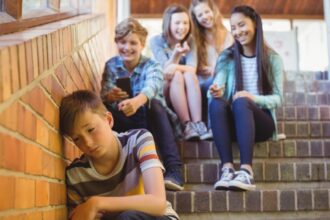 romanii nu mai au deloc incredere in sistemul de educatie abandonul scolar si bullyingul printre principalele nemultumiri ale oamenilor 68e89dea91e97