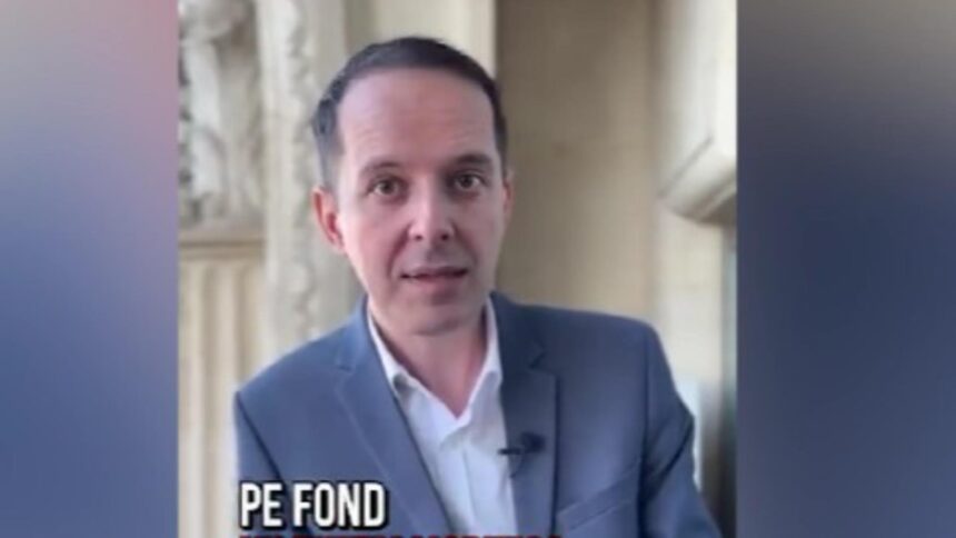 scandalul ccr rezistii vor sa modifice constitutia au luat foc si cer desfiintarea curtii constitutionale 68f77a8881139