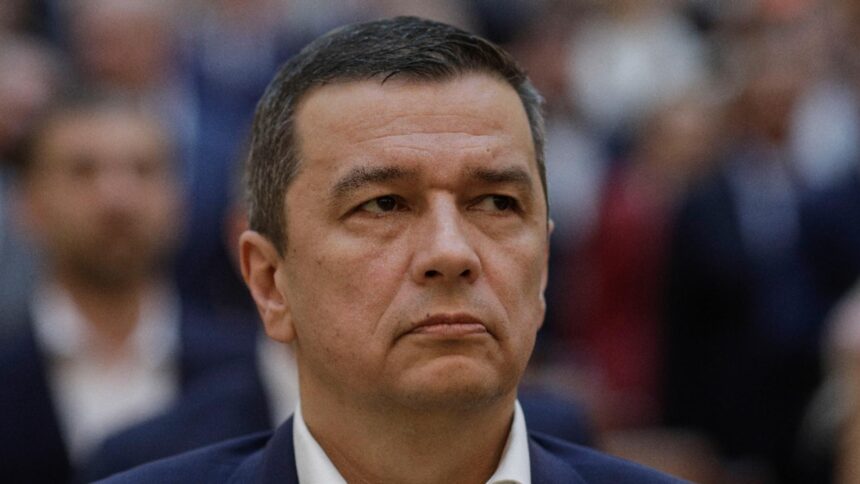sorin grindeanu il taxeaza pe bolojan pe tema reformei administrative mi se pare excesiv sa crezi ca vei reface deficitul cu cass 68ec9b4ddea59
