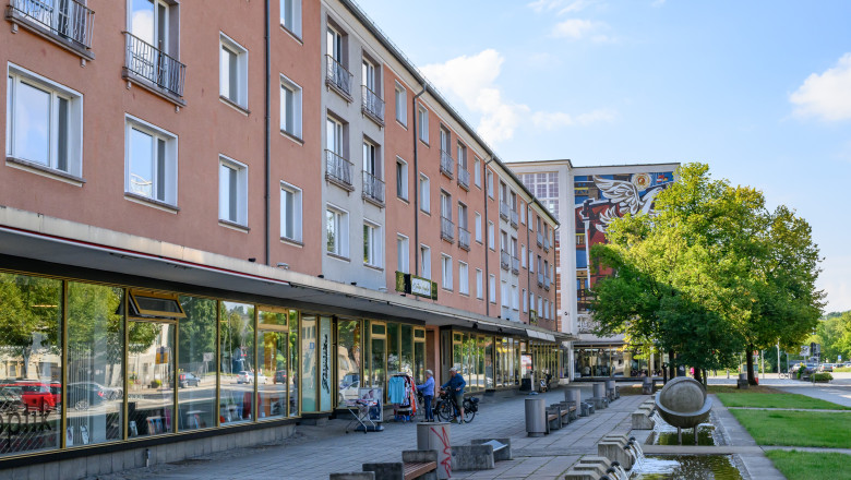 un orasel din estul germaniei a devenit laborator de testare pentru inversarea declinului populatiei cum e viata in eisenhuttenstadt 68e1edc12c096